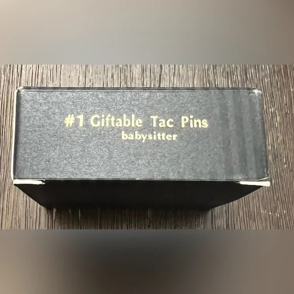 Vintage Avon #1 Babysitter Tac Pin Brooch w/ Rhinestones Gold Tone with box - Picture 3 of 7